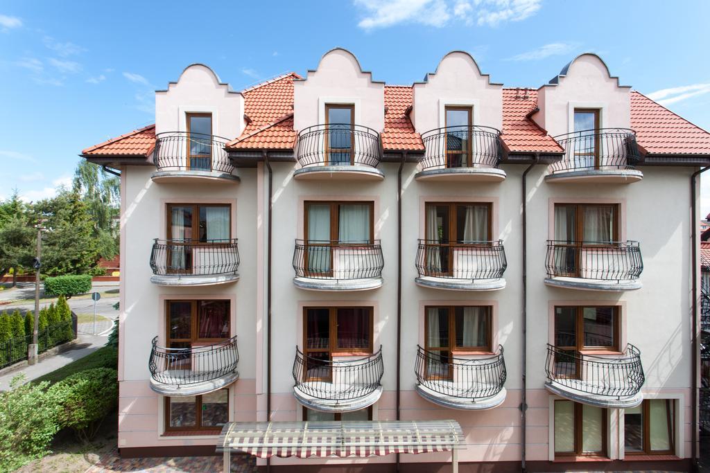 Pensjonat Kocius Rewal Exterior photo